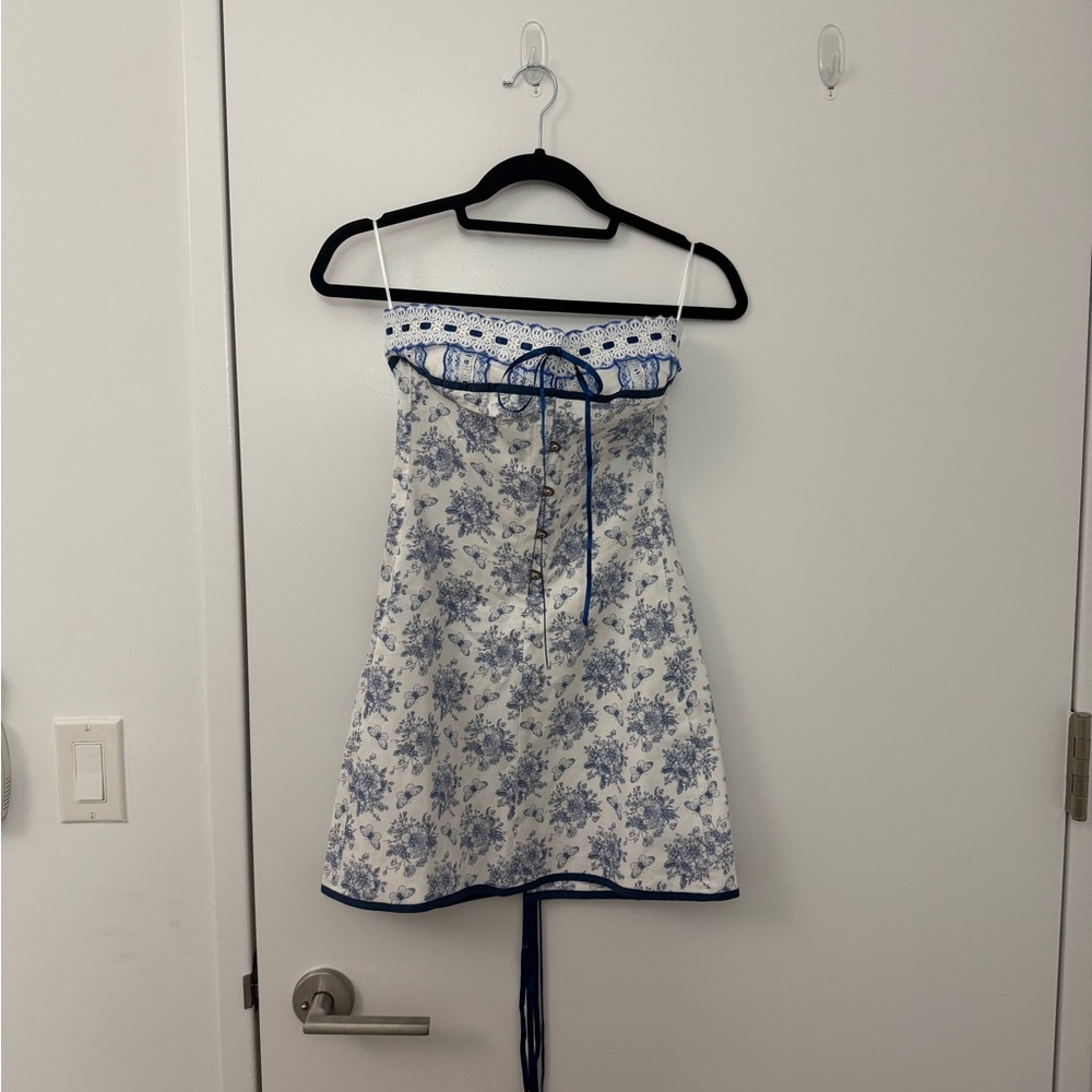 With Jean Sabrin Dress in Toile Papillon - Picture 4 of 6